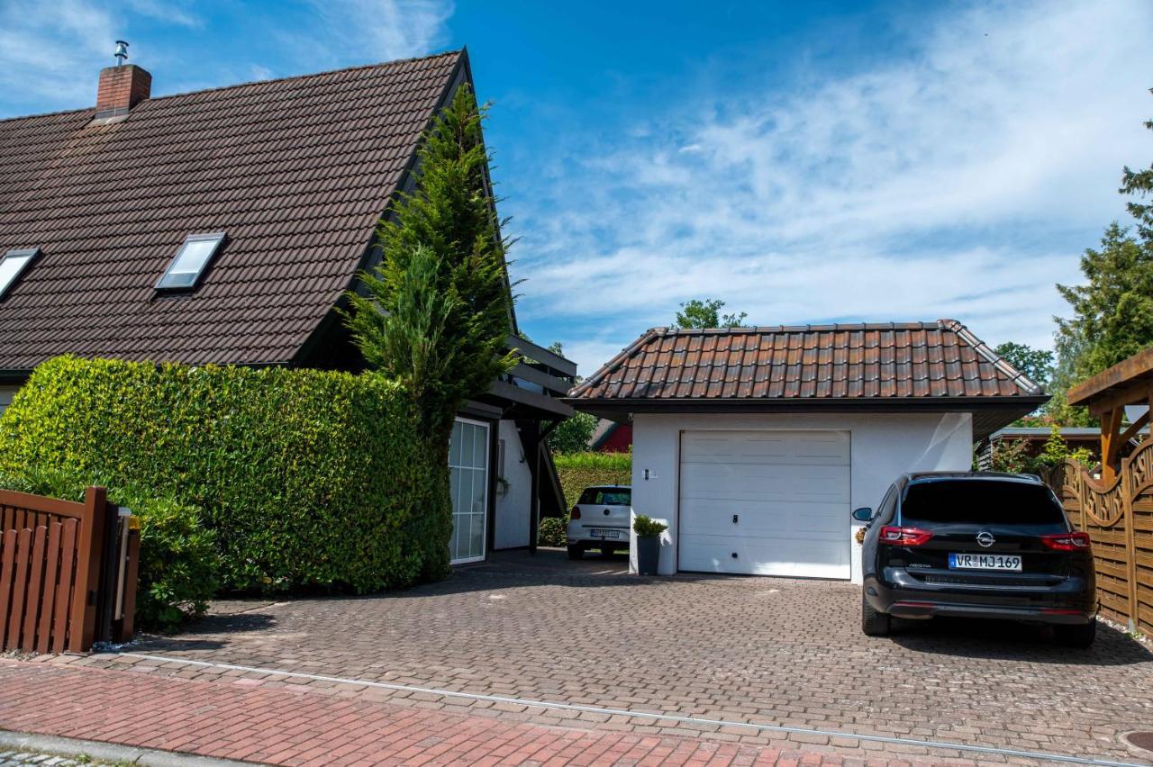 Ferienwohnungen Hofmann Zingst Esterno foto