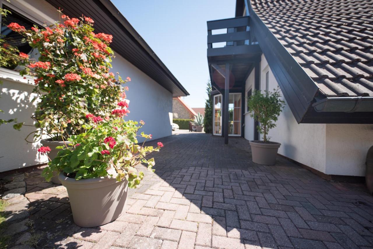 Ferienwohnungen Hofmann Zingst Esterno foto