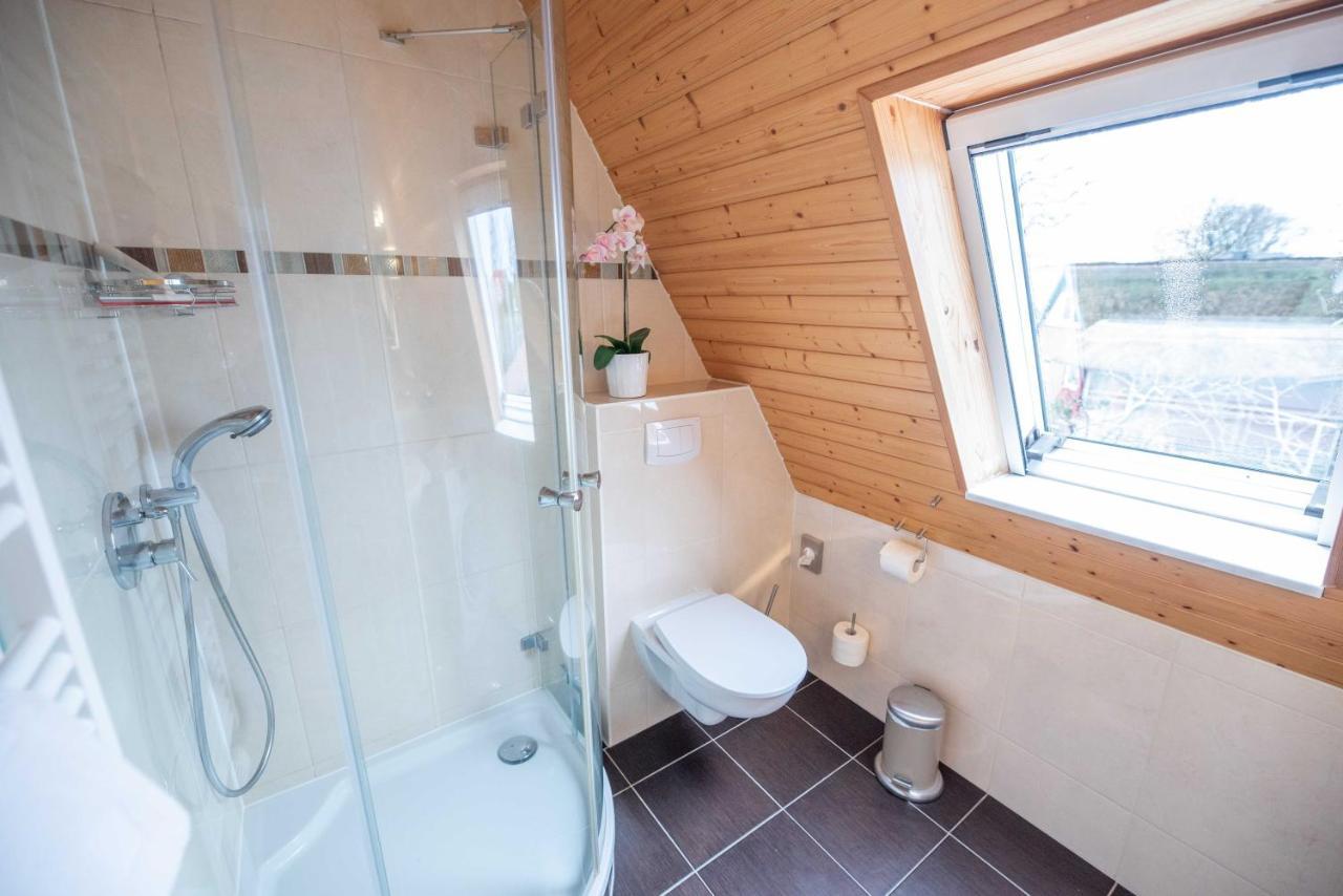 Ferienwohnungen Hofmann Zingst Esterno foto